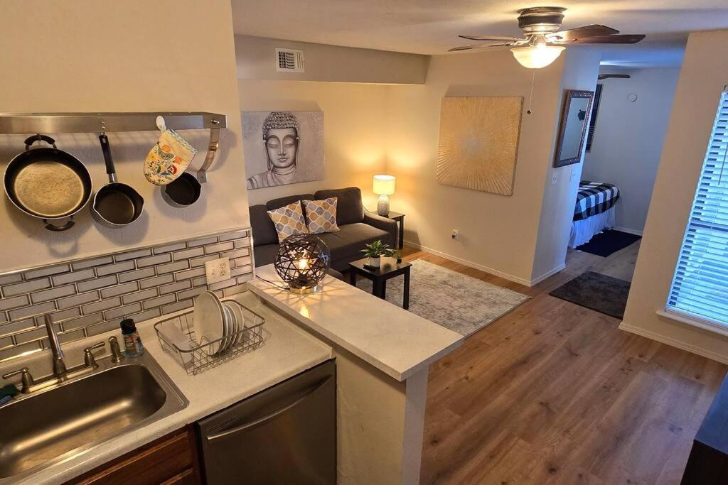 Cozy Updated Cove Of Heaven, 5Mins To Lake Hefner! Oklahoma Stadt Exterior foto